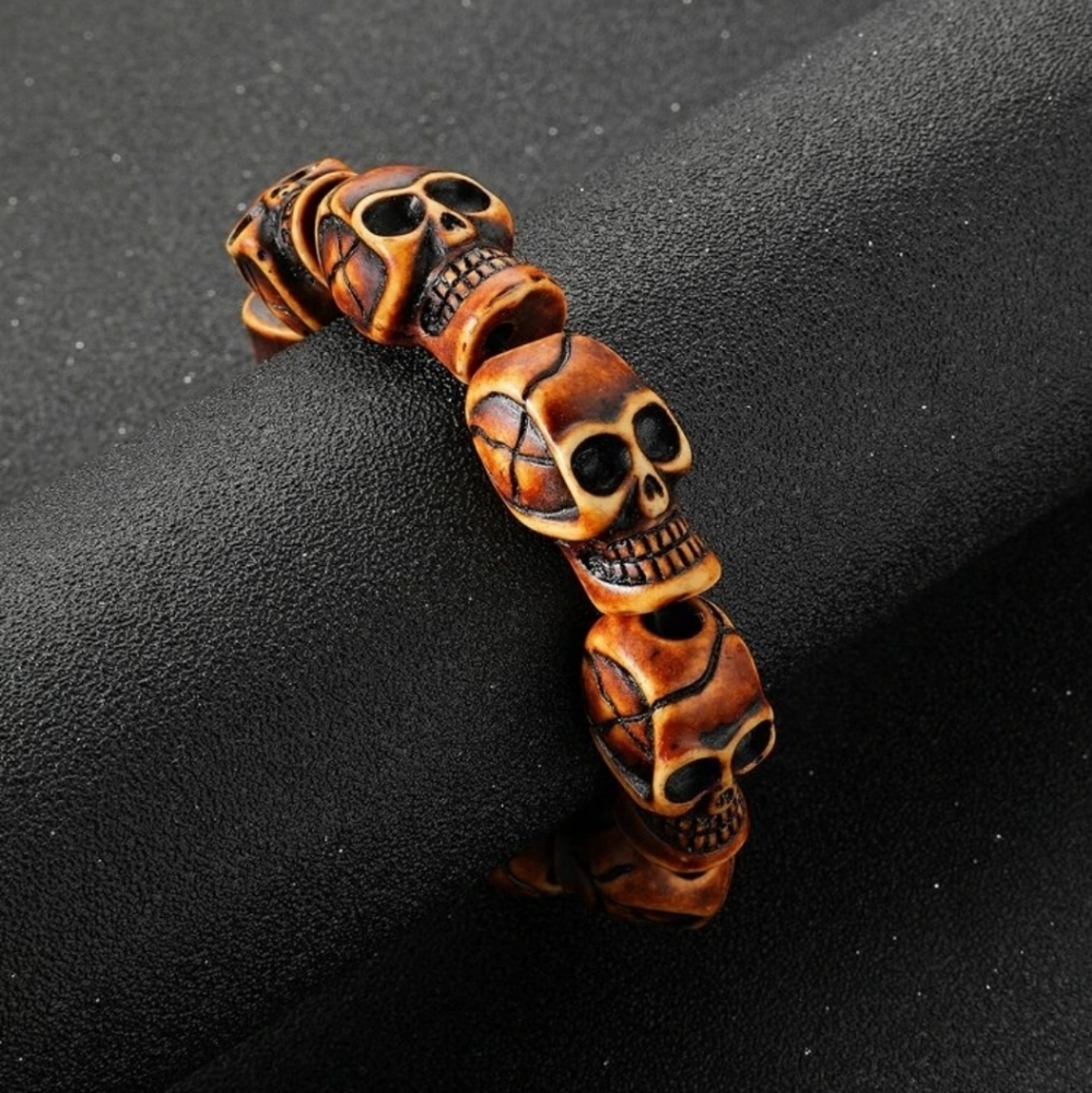 Skull Beaded Bracelet NWT